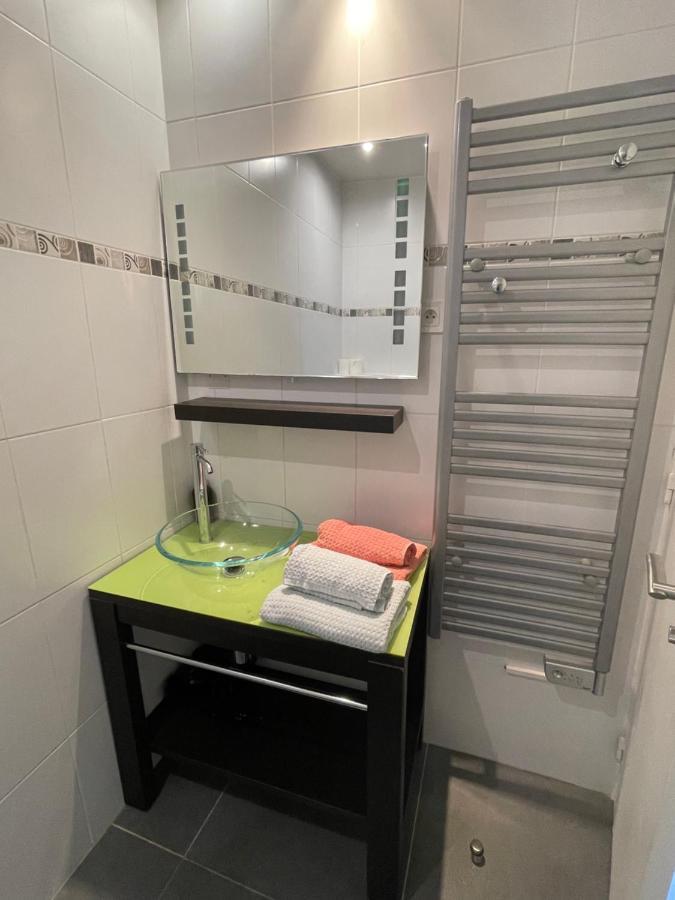 Maisonnette Studio Bas Suquet, Proche Plage Et Palais Cannes Exteriör bild